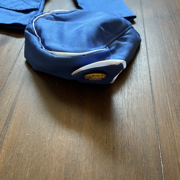 Small 4-6 Pilot stewardess Pan Am Dress America Costume 50 days of school - Picture 15 of 15